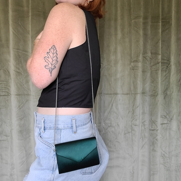 Vintage Emerald Green Hardsided Clutch - Picture 7 of 7